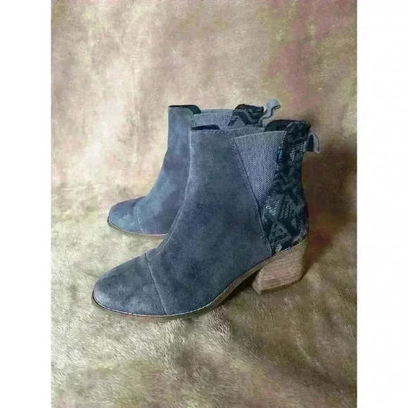 Toms Esme Bootie Forged Iron Suede/Metallic Jacquard Women’s Size 6.5‎ - Picture 1 of 7